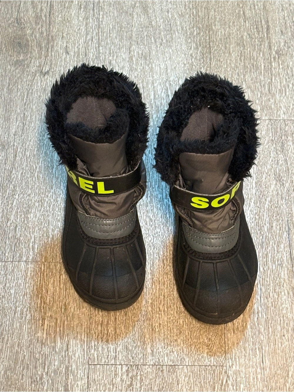 SOREL KIDS SNOW COMMANDER BOOTS SIZE 13